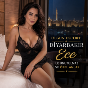 Diyarbakır’da siyah iç çamaşırıyla zarif poz veren Ece.